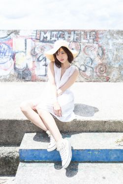 人间水蜜桃三女一男网名